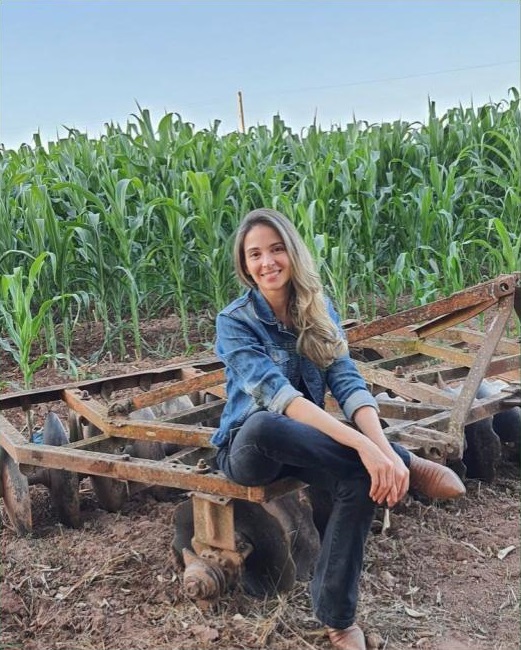 Com início despretensioso, influenciadora virou referência ao criar perfil “Ela é do Agro”