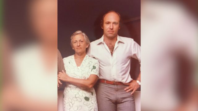 Brochmann ao lado da mãe, Sara. Foto: Acervo pessoal