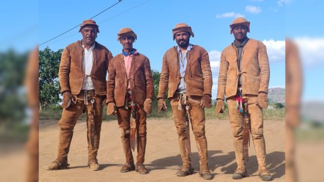 Equipe de peões da fazenda. Foto: Lucas Oliveira